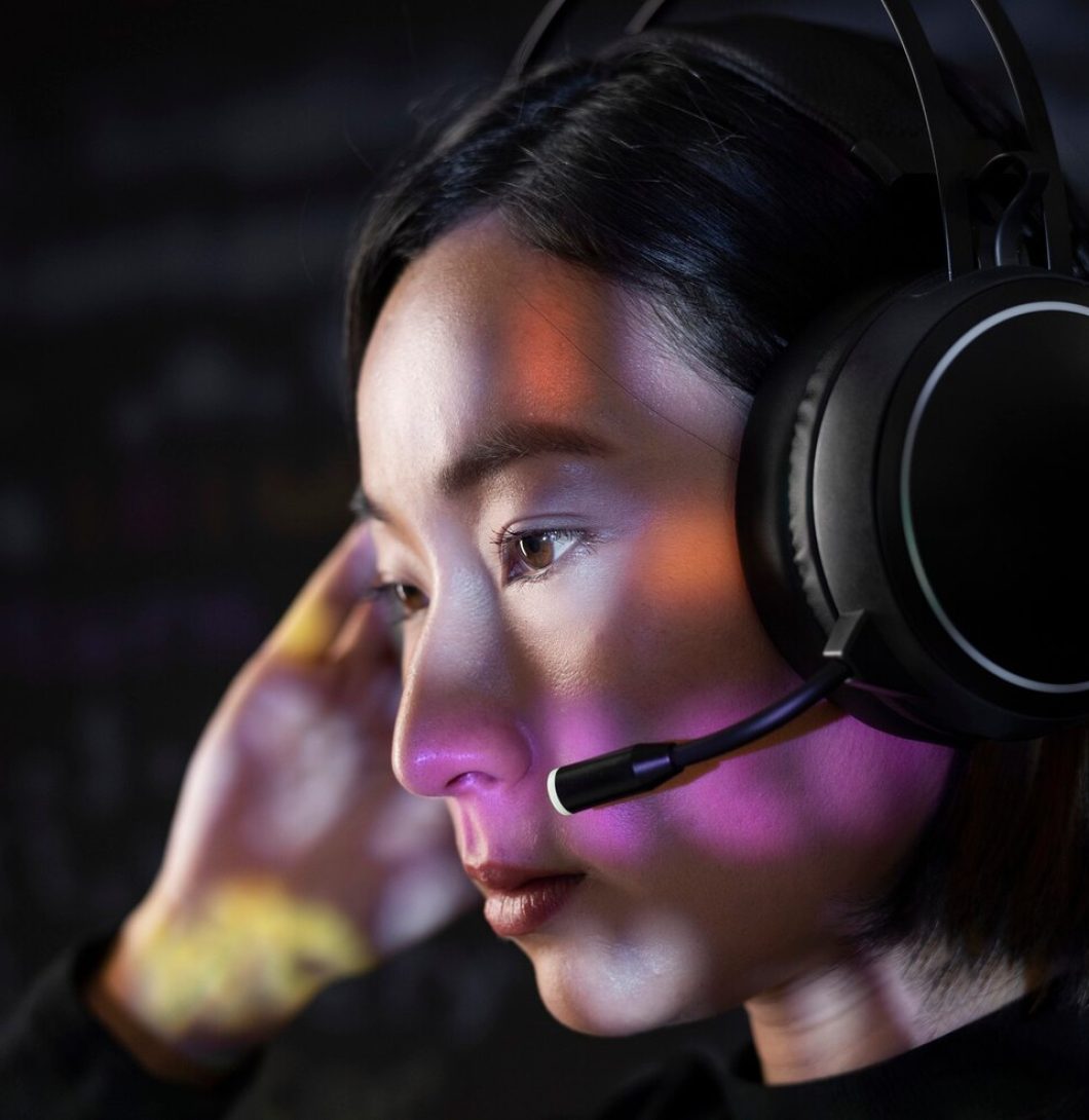 female-hacker-cracking-binary-code_53876-98534